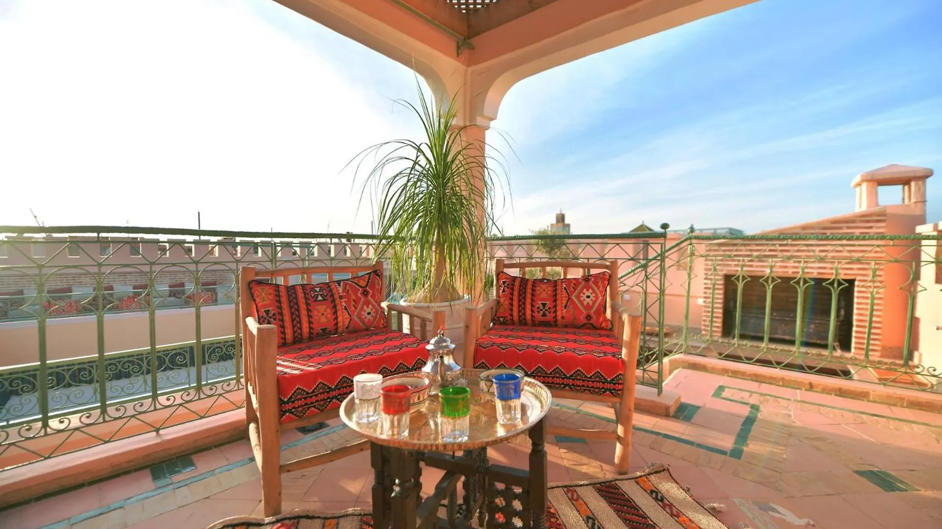 Riad Zina Rose 89 Marrakesh