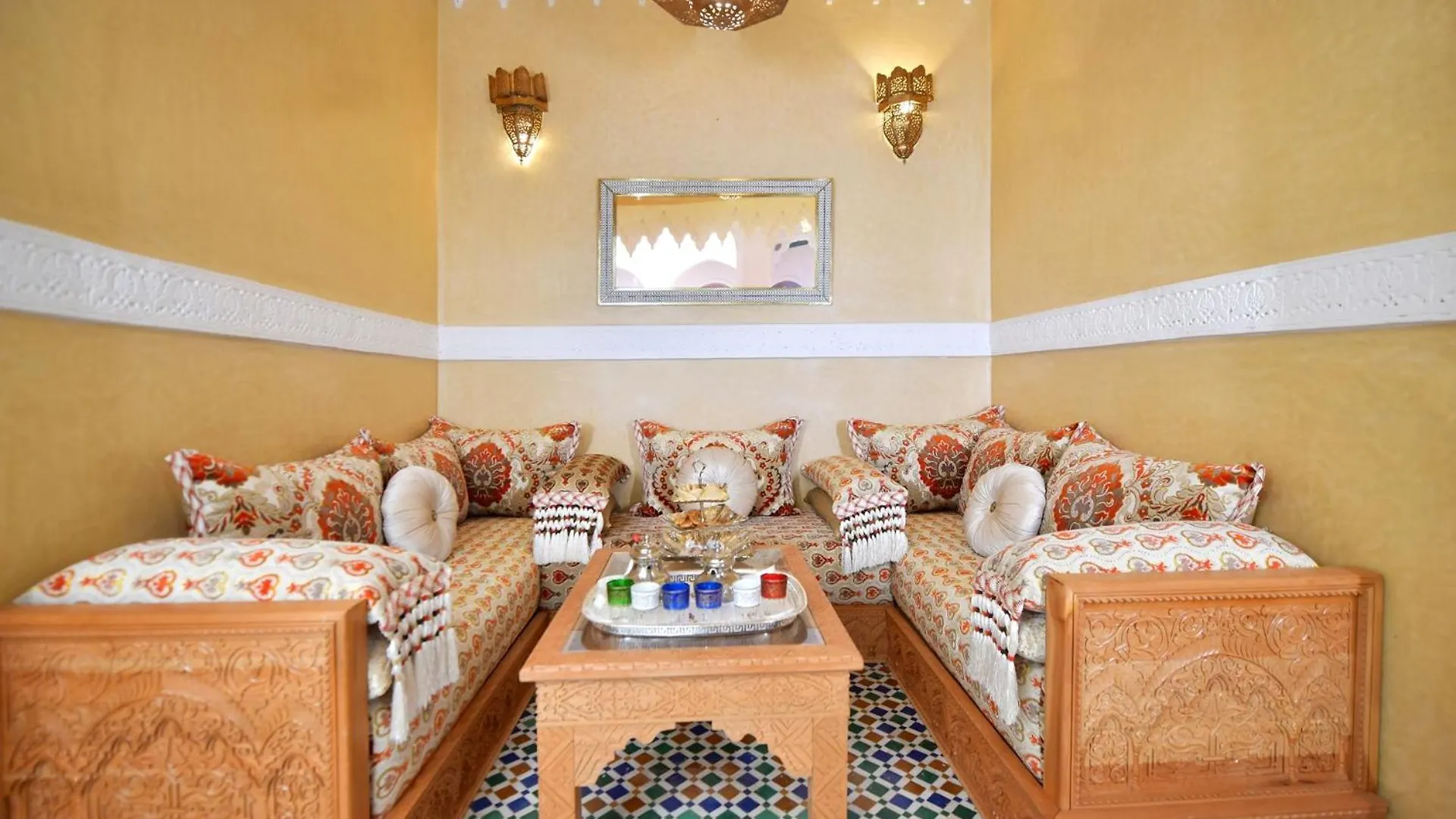 Riad Zina Rose 89 Marrakesh